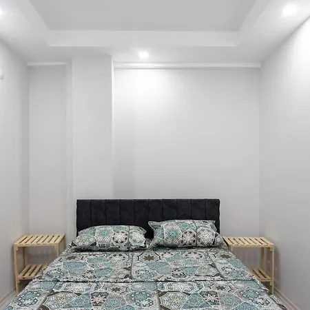 Appartement 6-sehir Merkezinde Bueyuek Modern Antalya