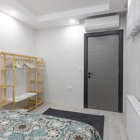 Apartment 6-sehir Merkezinde Bueyuek Modern